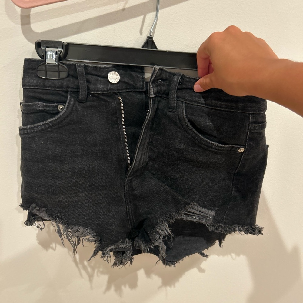 Zara Women's Distressed Black Jean Shorts